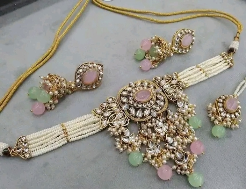 Kundan Pearl Beaded Bridal Necklace Set with Earrings